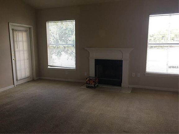 3rd image of 18046 Villa Creek Dr