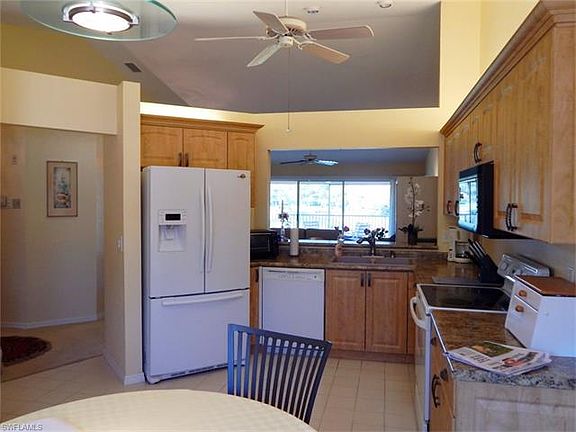 5th image of 784 Woodshire Ln APT J4