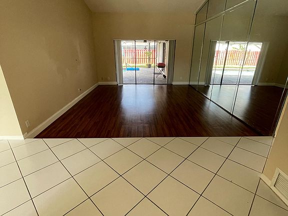 3rd image of 7449 NW 48th Pl