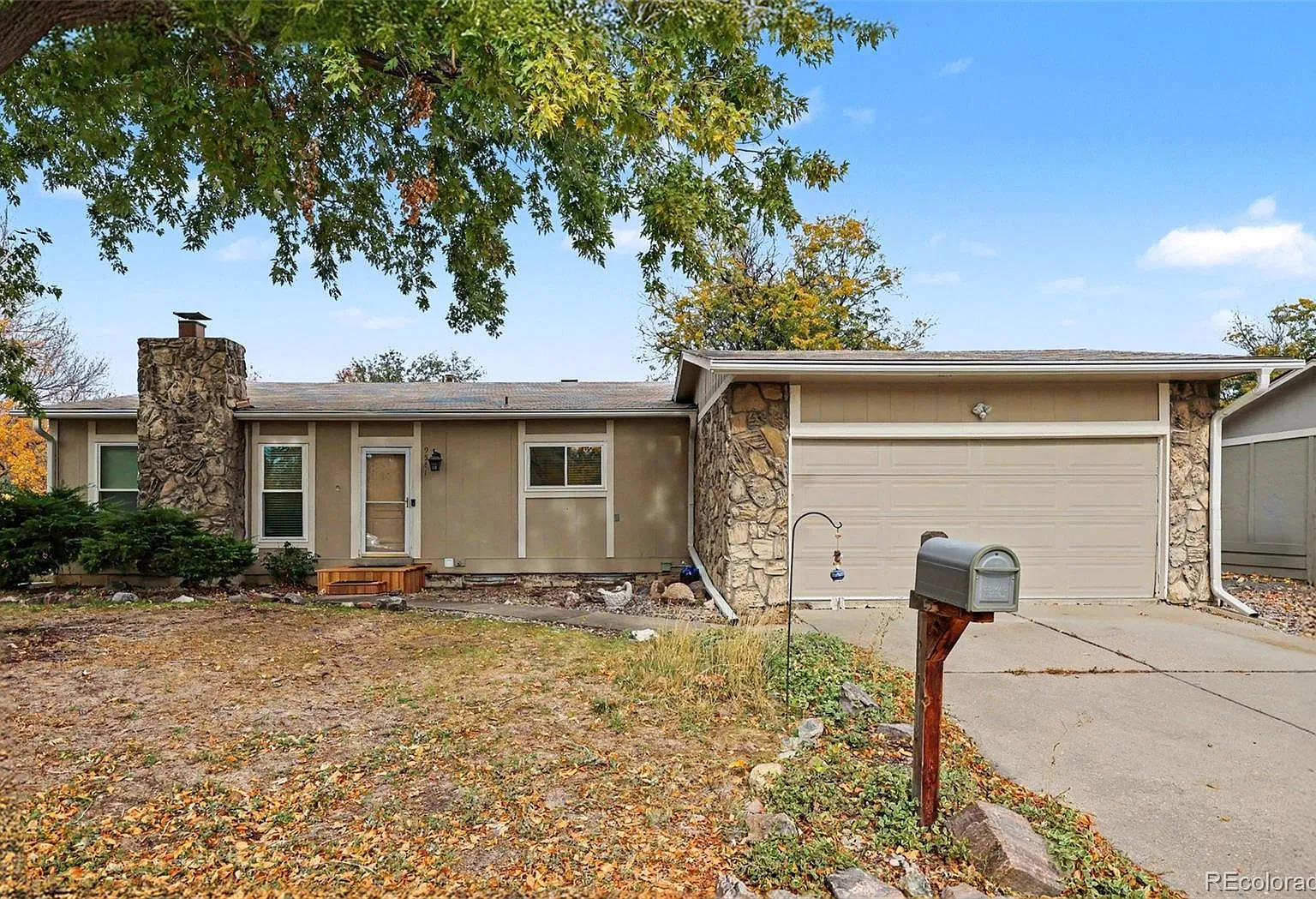 4 bed, 4.0 bath, 1944 sqft, $3,450 — Photo 1