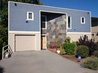 5249 37th Ave SW, Seattle, WA 98126