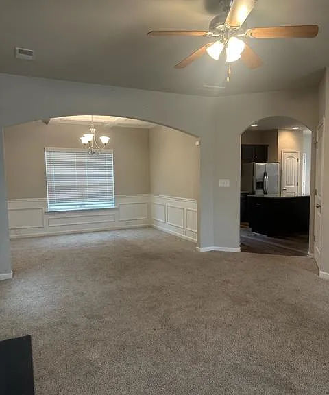156 Amelia Dr — Photo 6