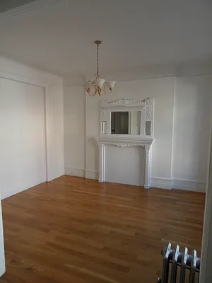 Rented by Bohemia Realty Group | media 27