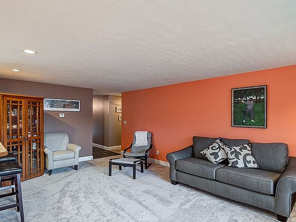 3rd image of 630 Princewood Ave