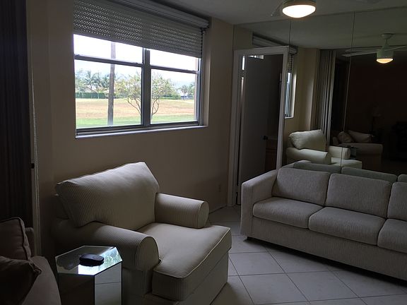 Den/bed with private bath