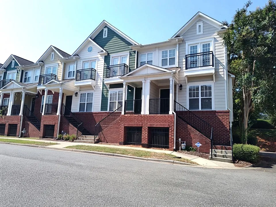 500 Village Park Dr