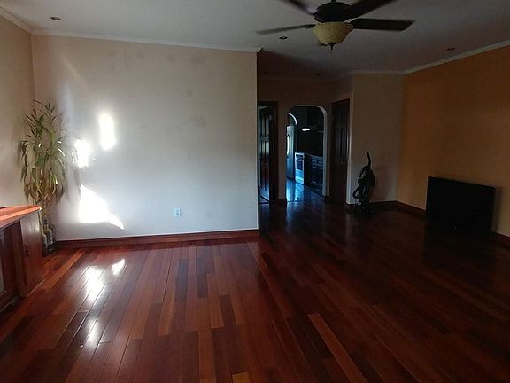 2nd image of 6446 84th Pl Floor 2
