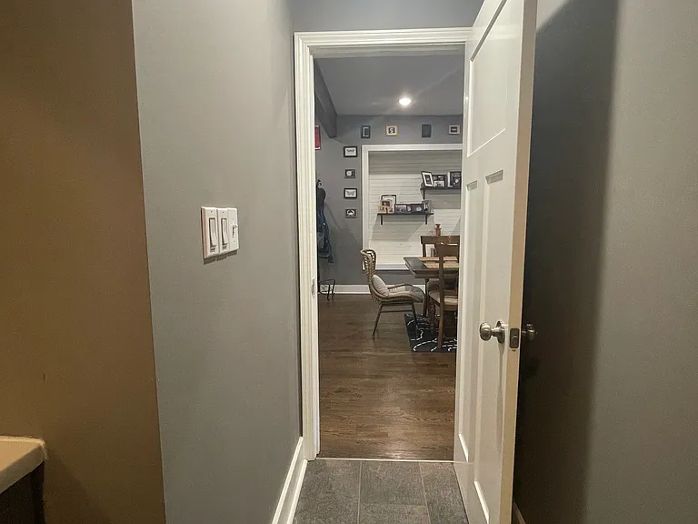 1447 Beecher St SW — Photo 9