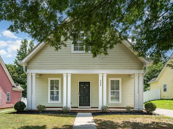 4235 Spring Oak Dr, Charlotte, NC 28208