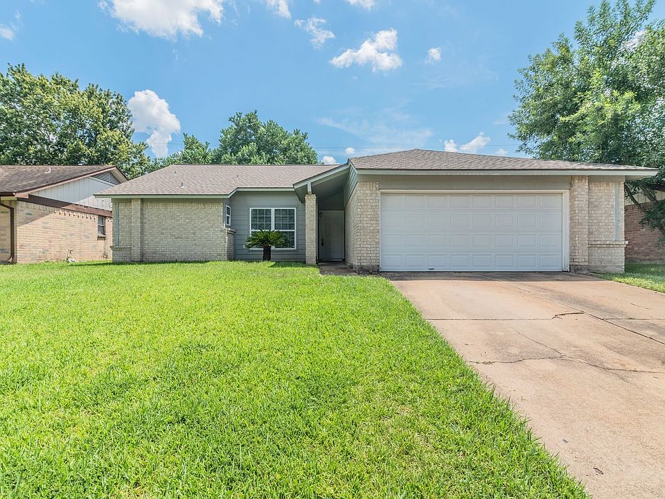 1st image of 6722 Loch Bruceray Dr