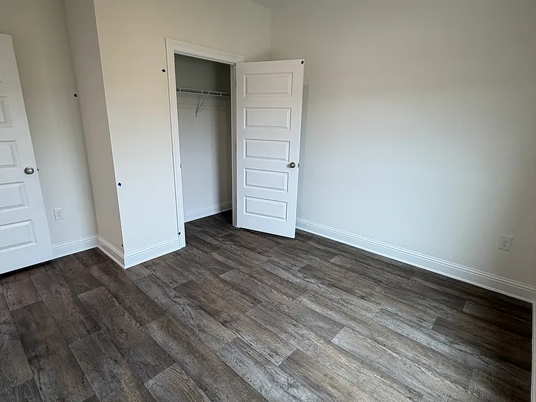 13824 Shea Cir — Photo 12