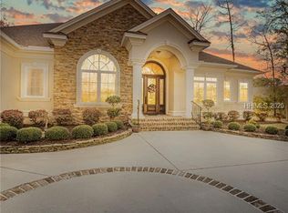 1 Caravelle Ct, Bluffton, SC 29909