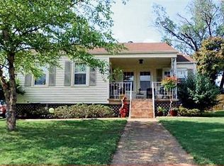 3916 Pine Ave SW, Huntsville, AL 35805