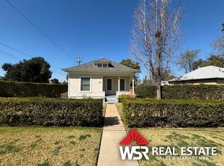 1060 Chestnut Ave, Redlands, CA 92373
