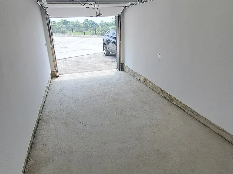 132 Matawin Ln S — Photo 3