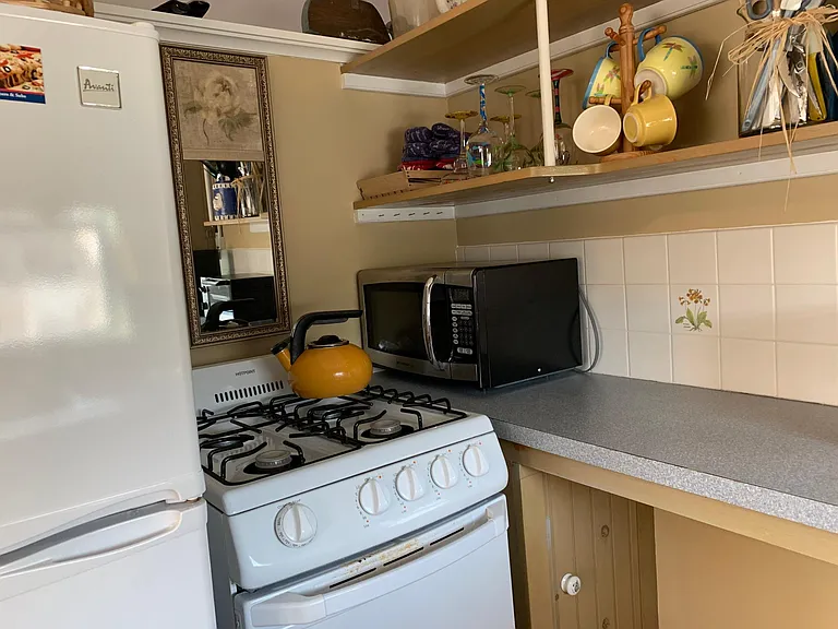 7 Kerr Ave #2 — Photo 18