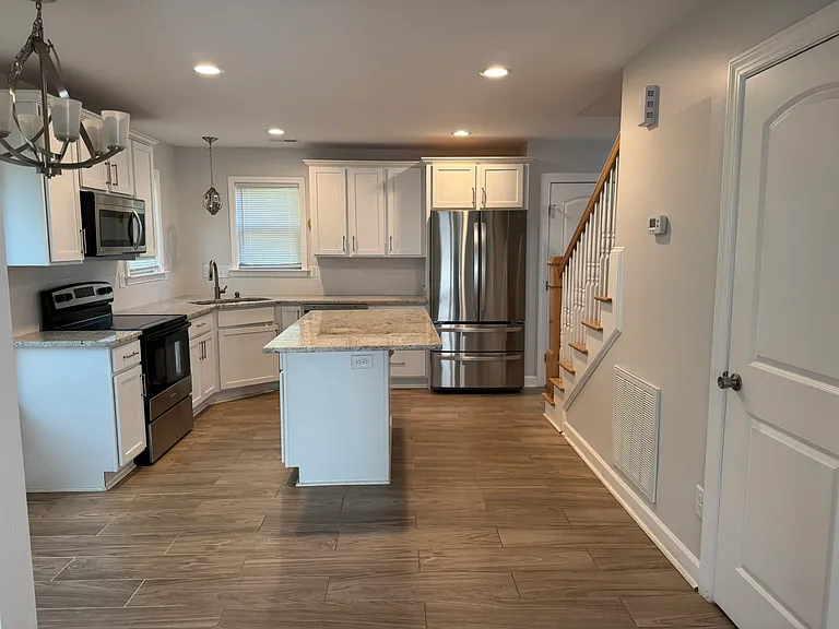 3963 Talcott Ave — Photo 5