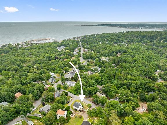3rd image of 54 Stockholm Ave