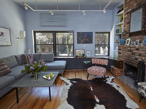 4th image of 261 W 71st St APT 5