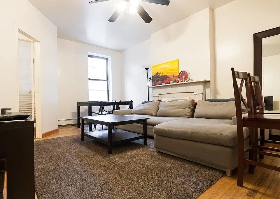 1st image of 136 E 31st St APT 3