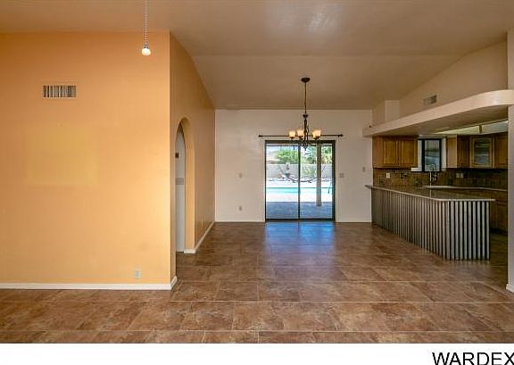 5th image of 2890 Indian Springs Dr