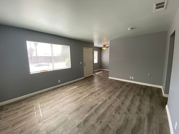 2nd image of 317 Calle Nogales