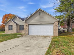 1208 Spring Mill Dr, Avon, IN 46123