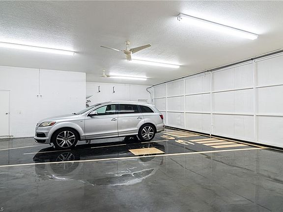 5th image of 4049 Skyway Dr