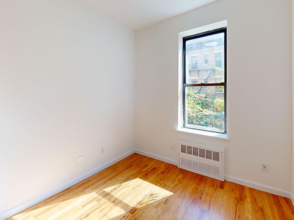 5th image of 417 E 65th St APT 22