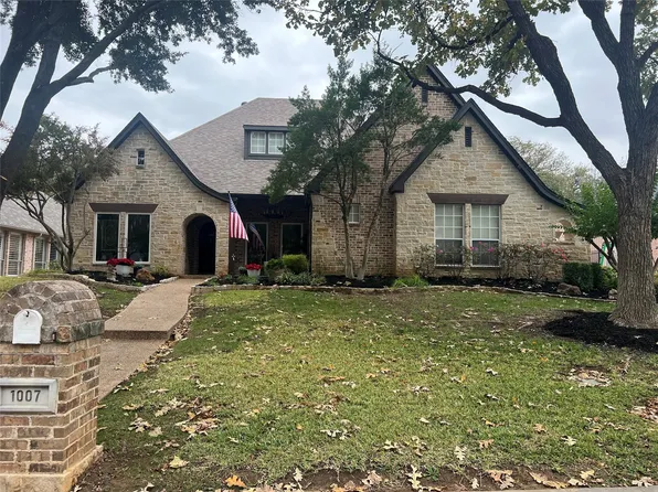 1007 Amanda Dr, Mansfield, TX 76063