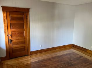 32 5th Ave #3R, Webster, MA 01570