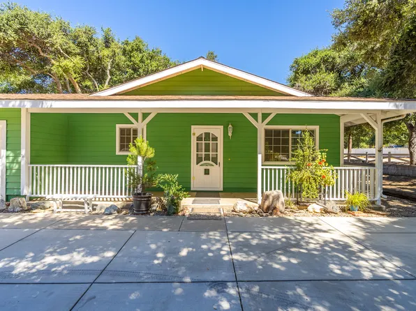 39619 Calle Cascada, Saugus, CA 91390