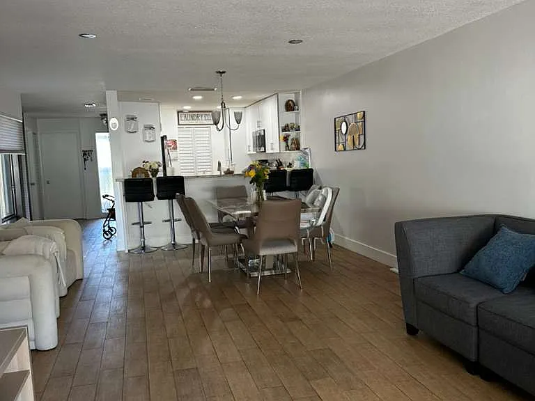 Spacious Living/Dining Area