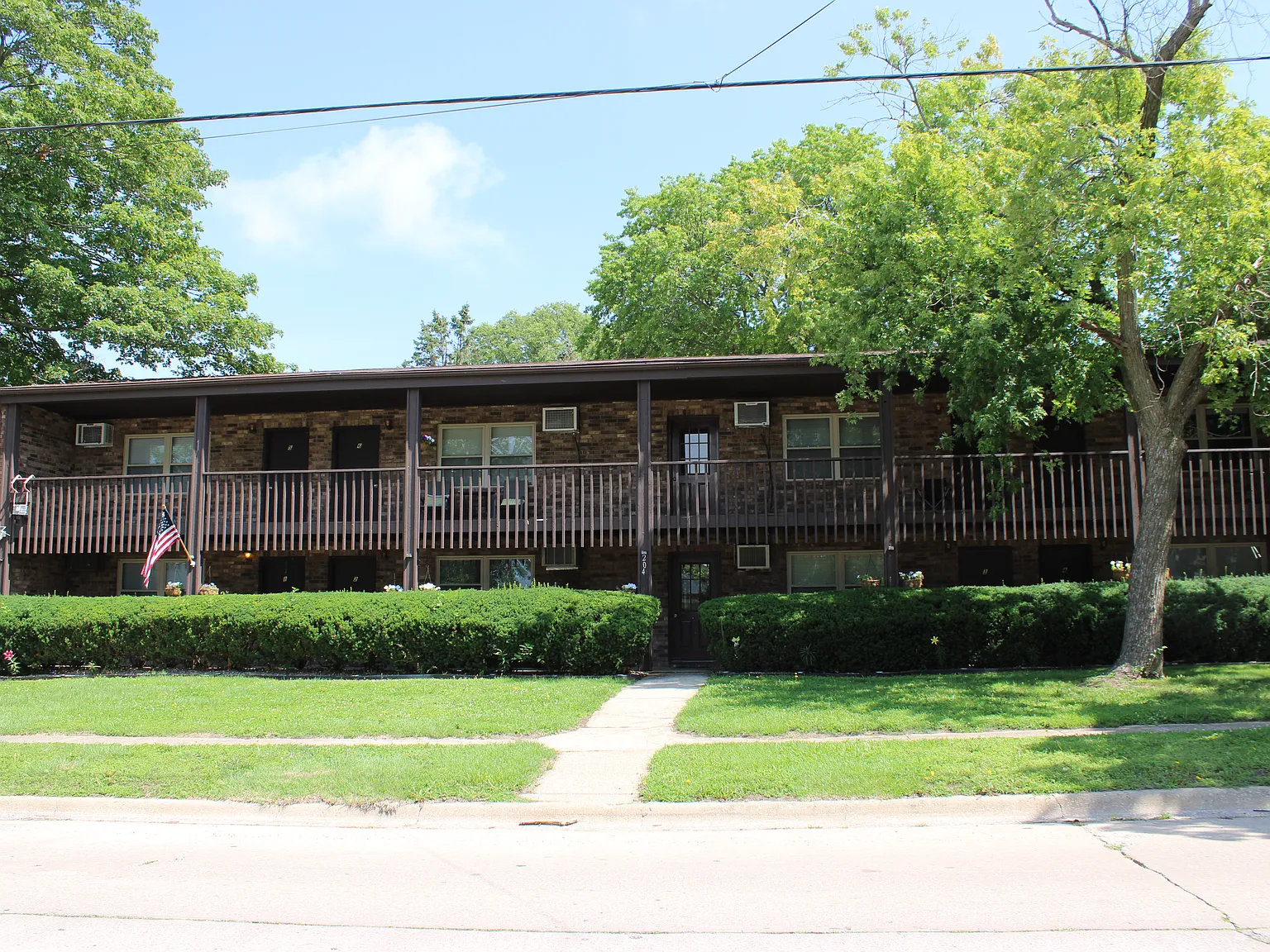 2 bed, 789 sqft, $1,100 — Photo 2