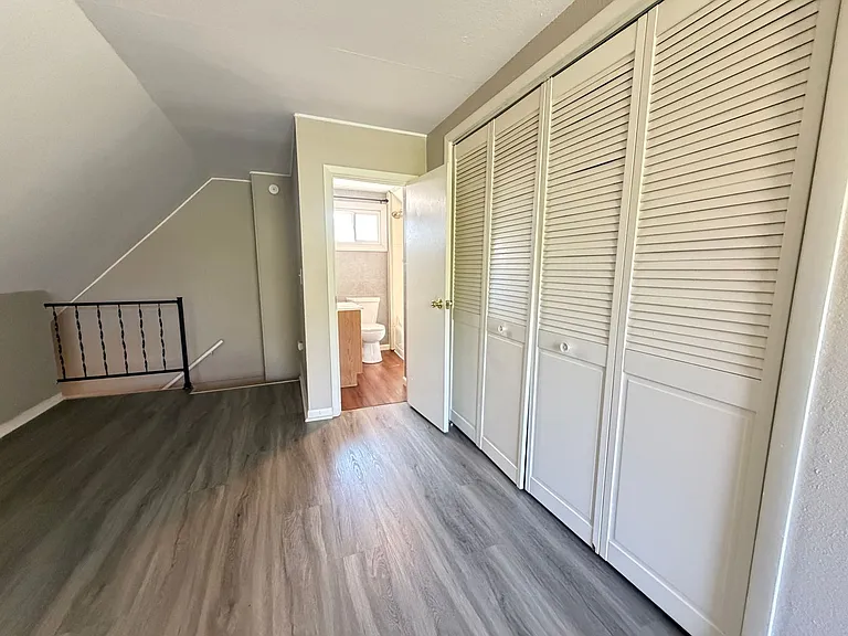 1701 Baxter Ave — Photo 20