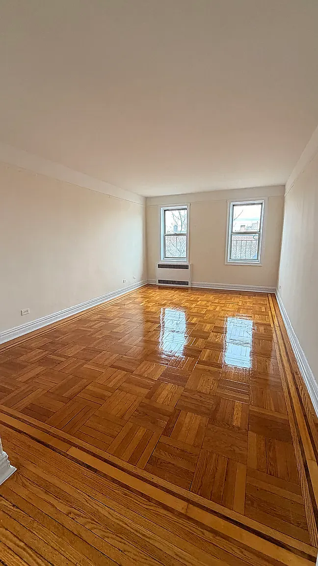 64-00 Saunders Street — Photo 1