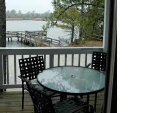 2102 Harbourside Dr, New Bern, NC 28560