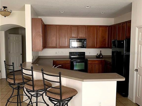 3rd image of 3066 Seaview Castle Dr
