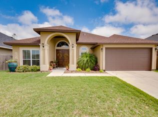 7514 S Lake Dr, Corpus Christi, TX 78414