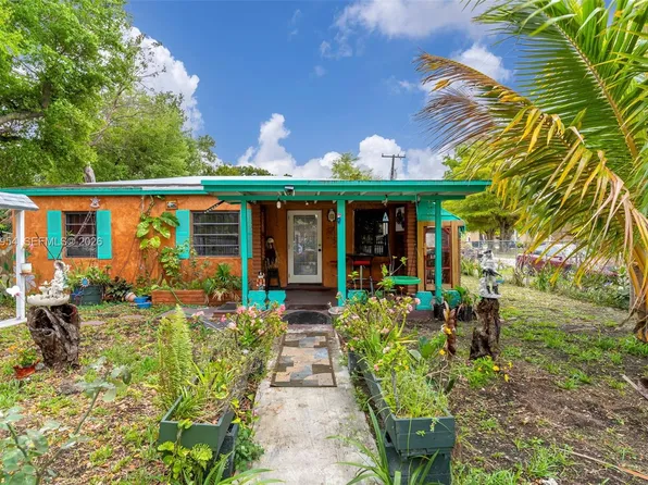 2490 NW 59th St, Miami, FL 33142
