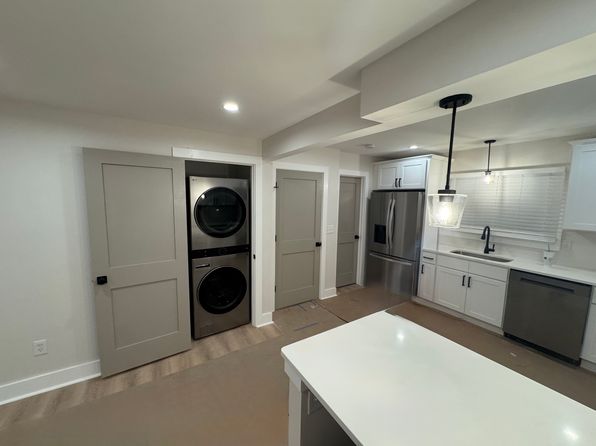 (undisclosed Address)