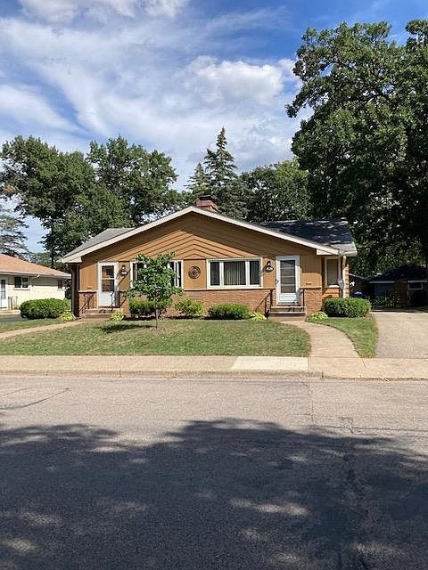 1st image of 4123 46th Ave S #4123