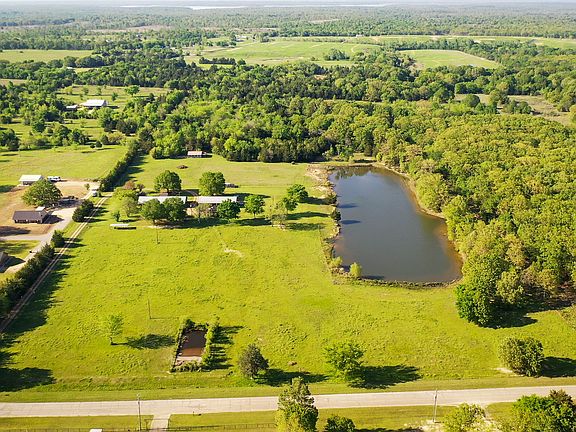 4th image of 1900 County Road 33900
