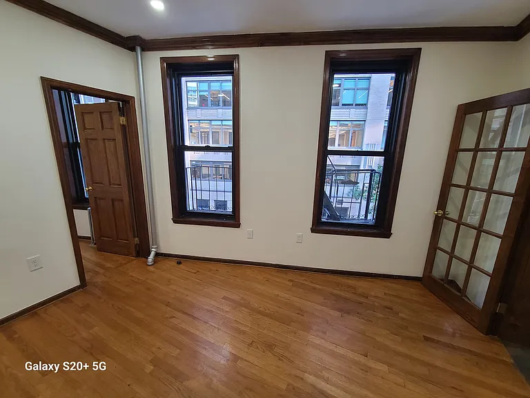 34 Watts St #11 — Photo 6
