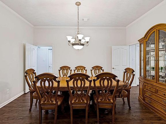 4th image of 222 Willowood Dr