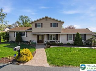 348 Hillcrest Ave, Bethlehem, PA 18020