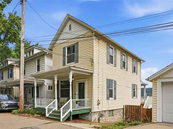 636 1/2 5th Ave, Coraopolis, PA 15108