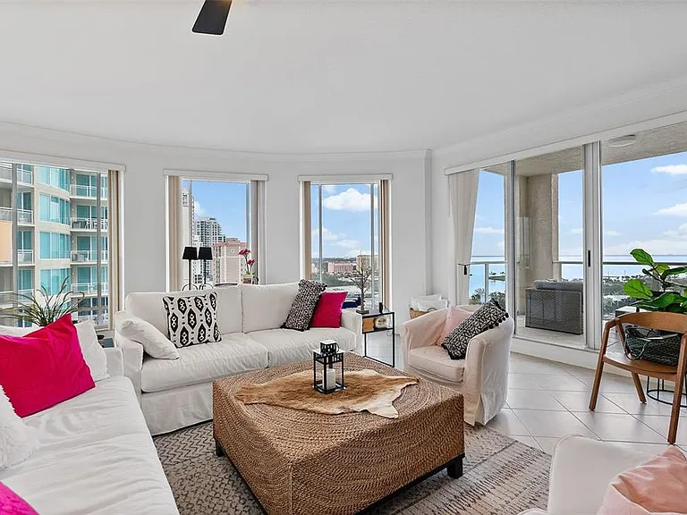 100 Beach Dr NE #1501 — Photo 26