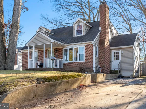 201 17th Ave, Baltimore, MD 21225