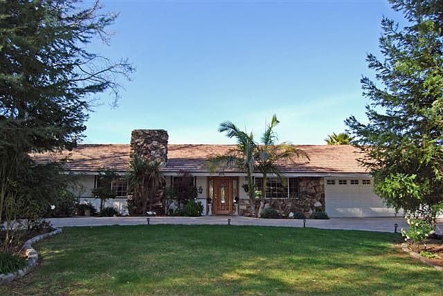 1st image of 1661 La Jolla Dr